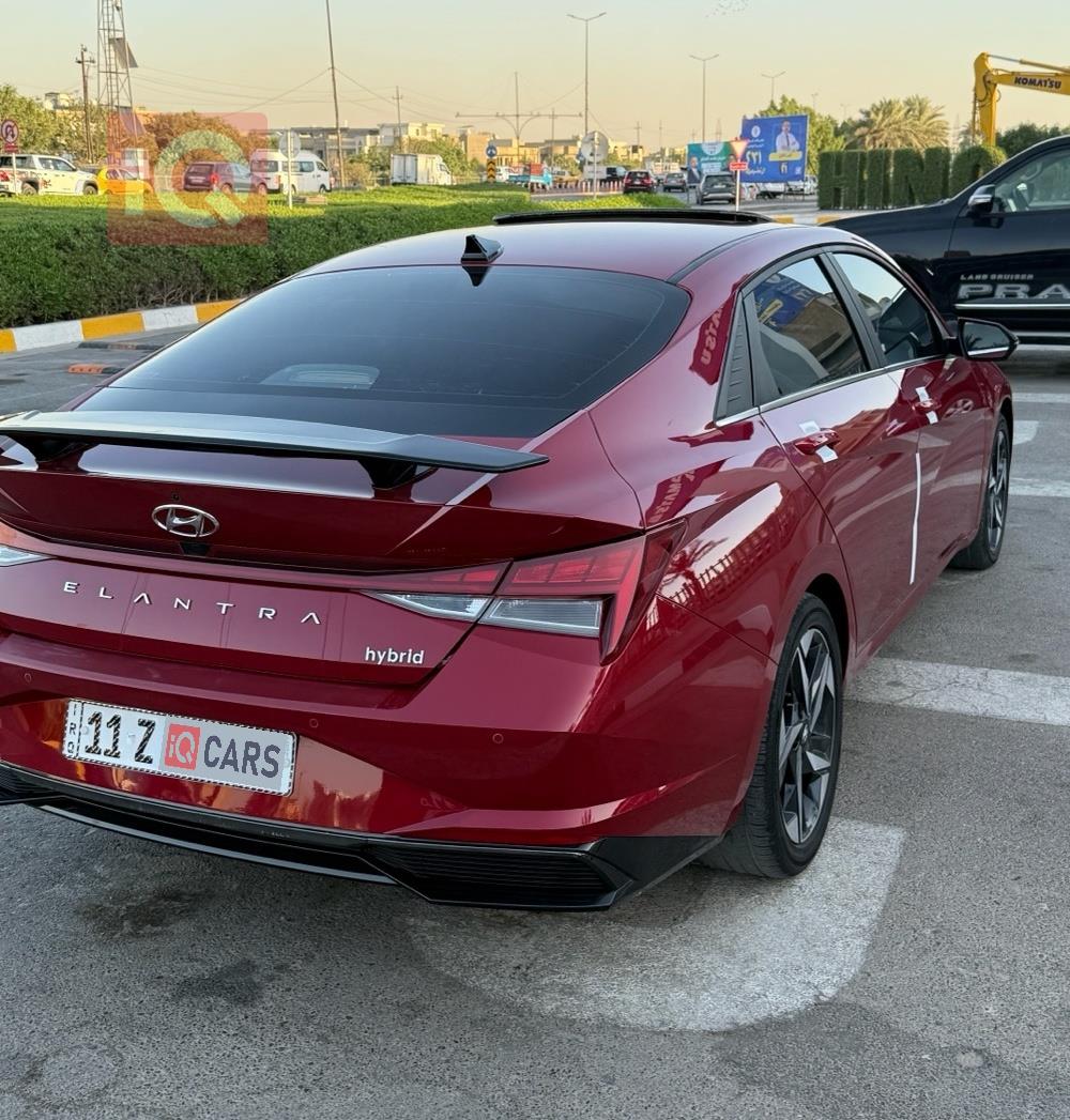 هیوندای ئەلەنترا